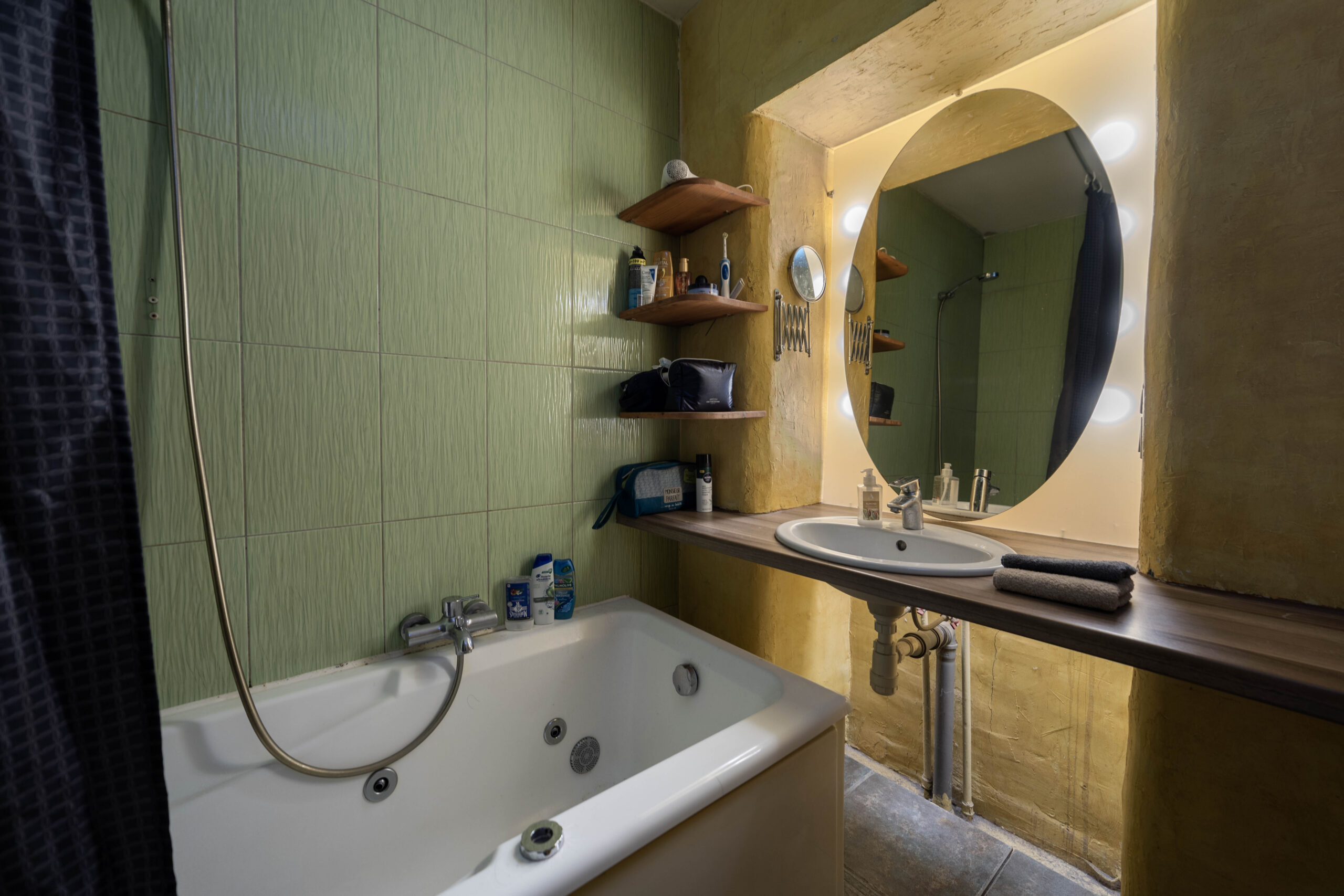 Grecinieku 5 · 3BR+living room · Verified Student Apartment - Image 18