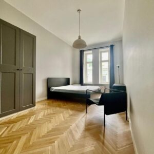 Skolas 13 · 3BR+living room · Verified Student Apartment